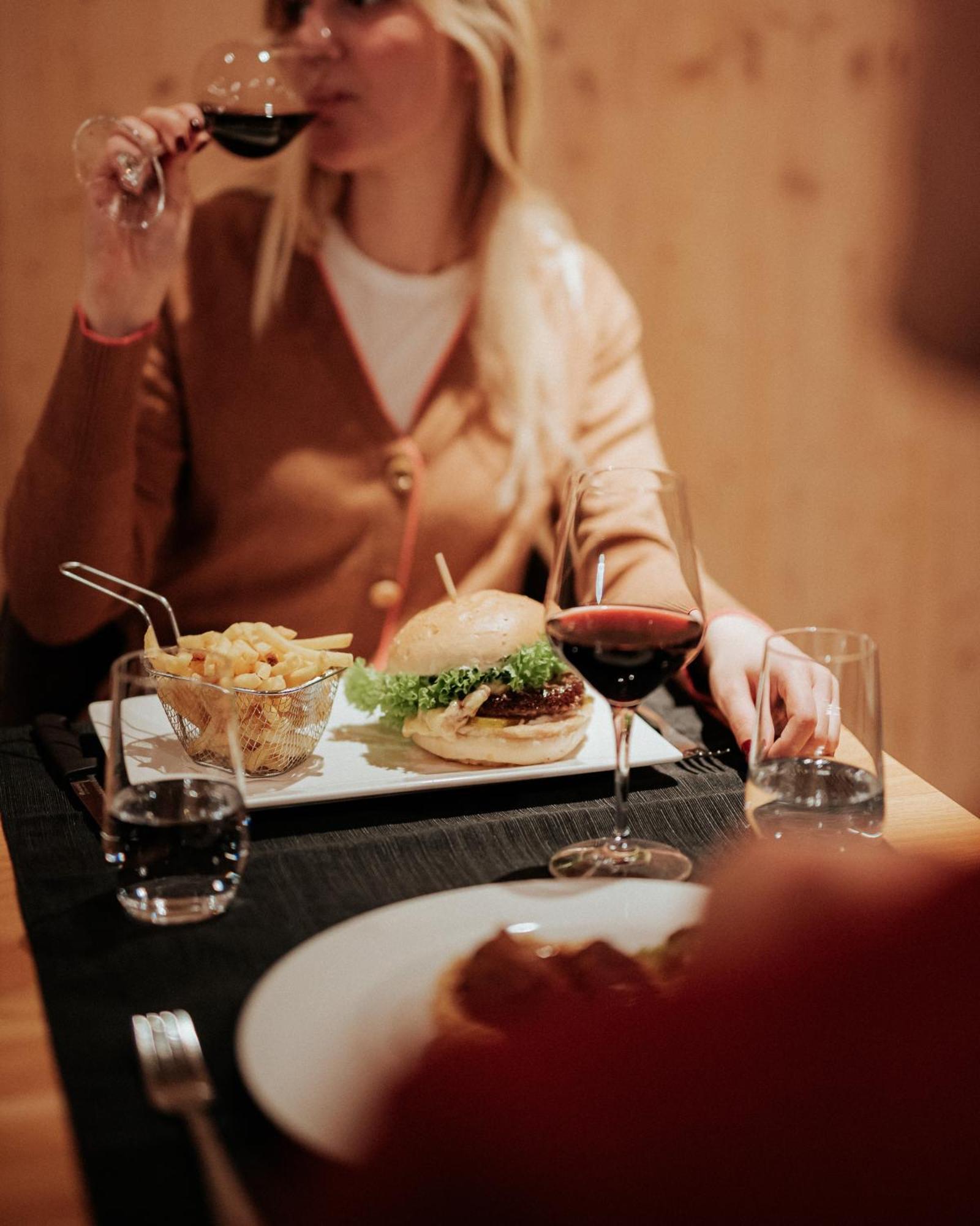 Campra Alpine Lodge & Spa Olivone エクステリア 写真