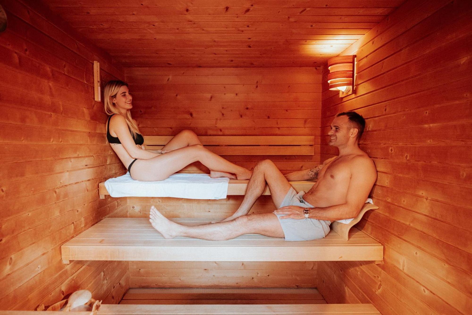 Campra Alpine Lodge & Spa Olivone エクステリア 写真