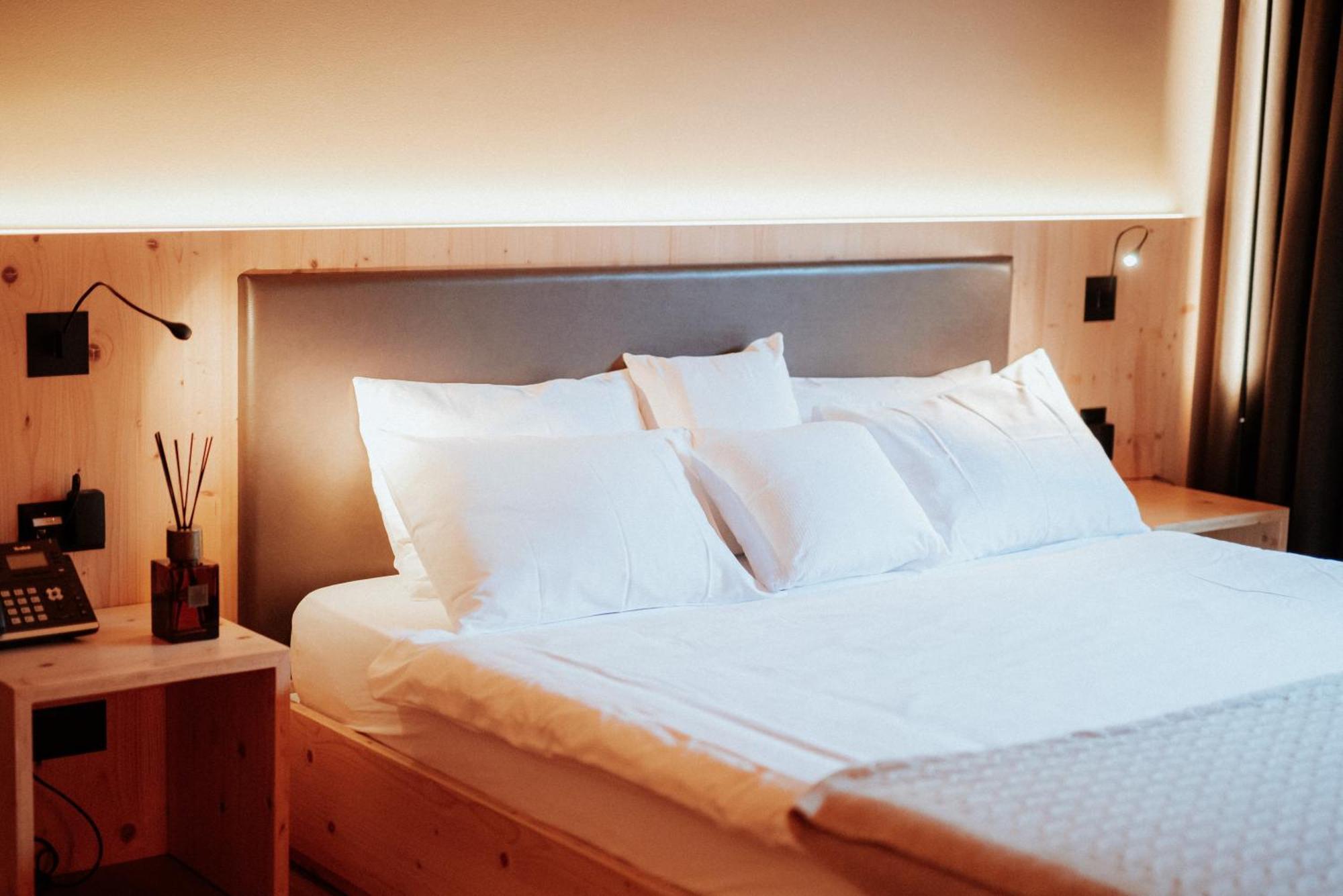 Campra Alpine Lodge & Spa Olivone エクステリア 写真