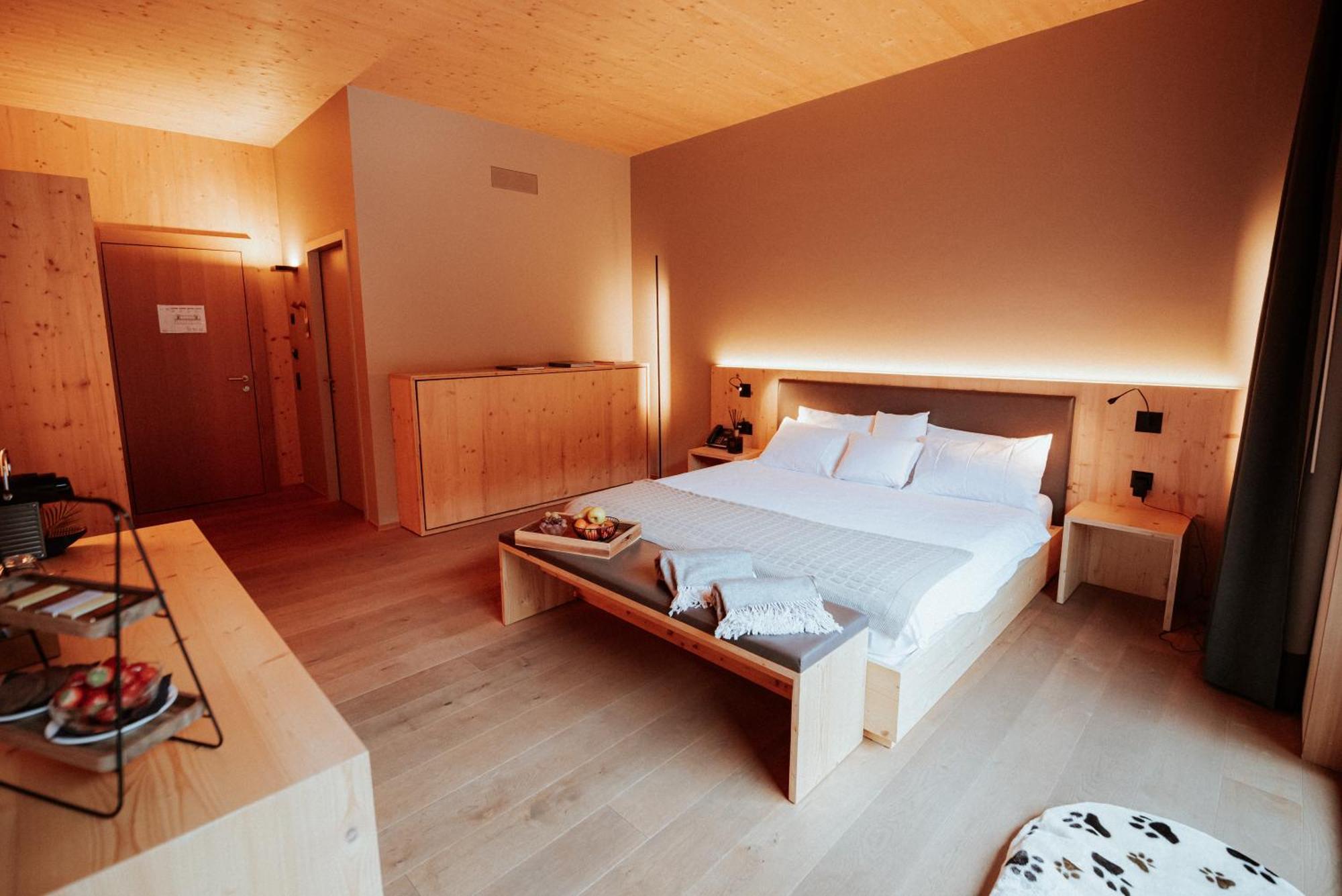Campra Alpine Lodge & Spa Olivone エクステリア 写真